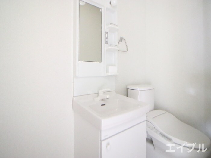 物件内観写真11　(洗面)