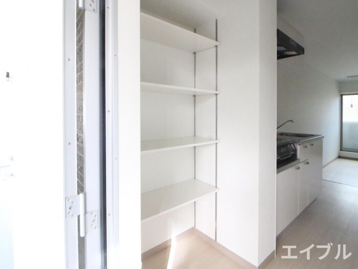 物件内観写真15　(靴箱)