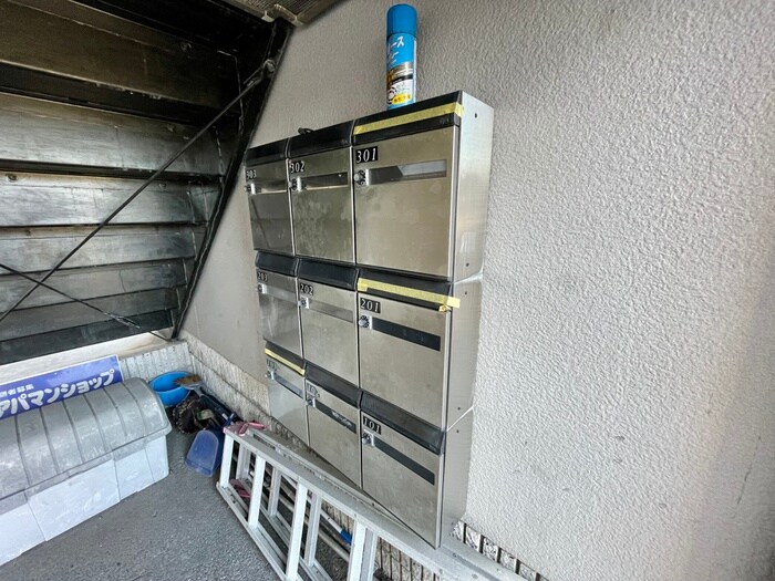 物件外観写真4　(建物設備)