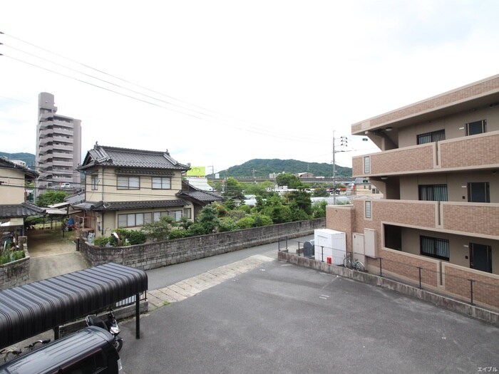 物件内観写真21　(室内からの展望)