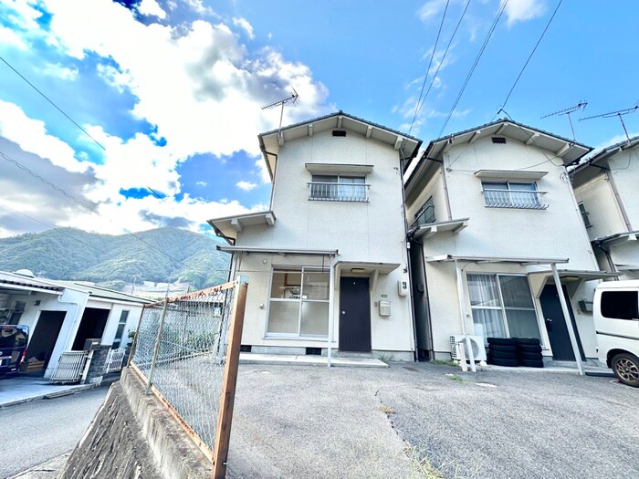 物件外観写真3　(外観写真)