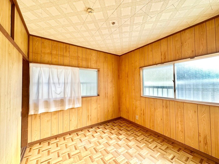 物件内観写真13　(居室)