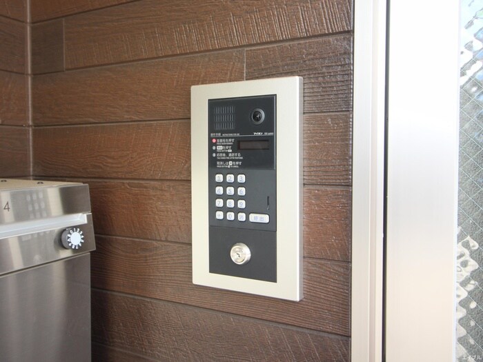 物件外観写真4　(建物設備)