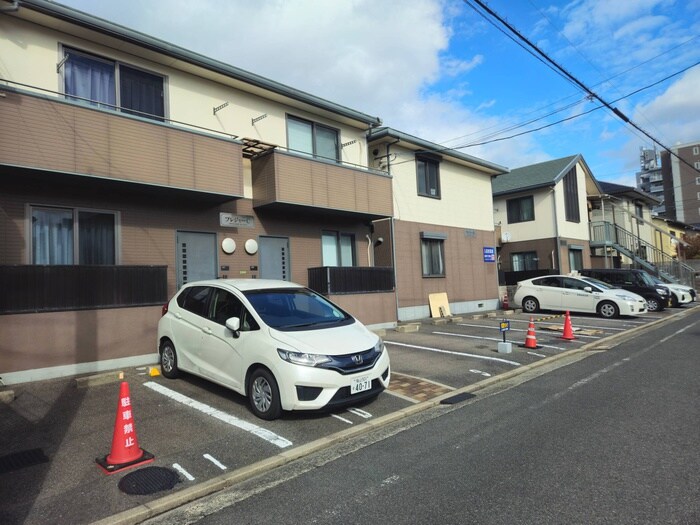 物件外観写真5　(外観写真)