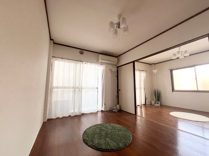 物件内観写真8　(居室)