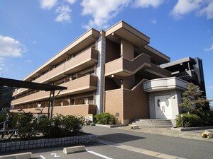 プラシ－ドレジデンス外観写真