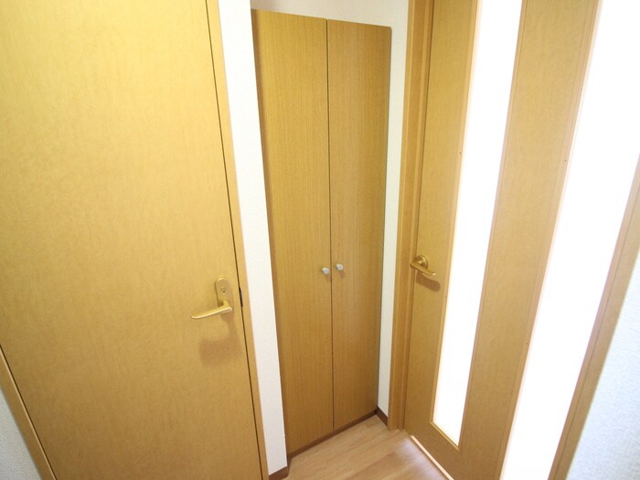 物件内観写真17　(靴箱)