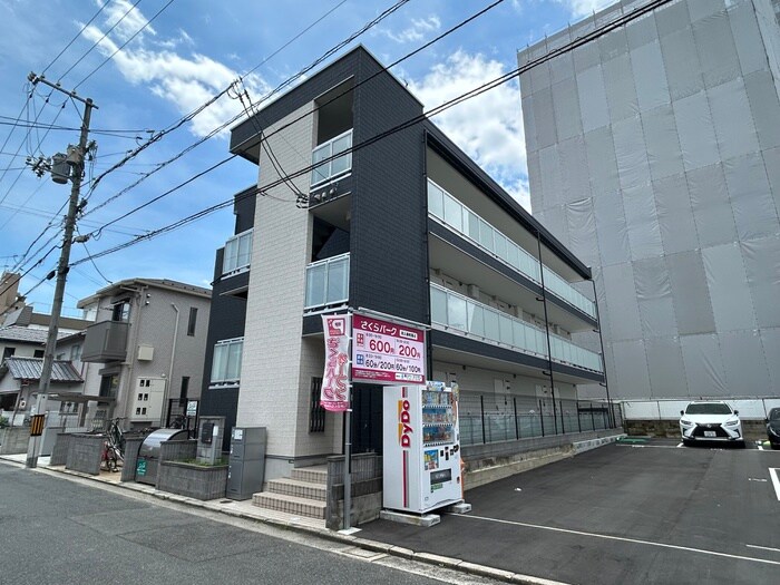 物件外観写真1　(外観写真)