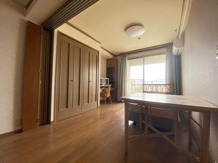 物件内観写真10　(居室)