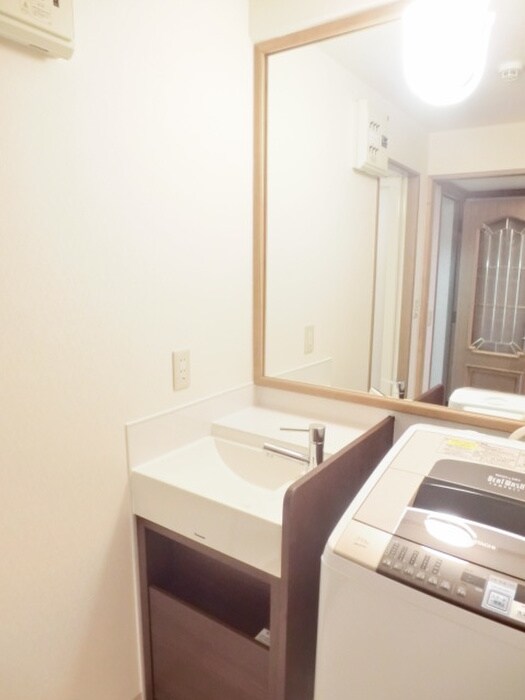 物件内観写真13　(洗面)