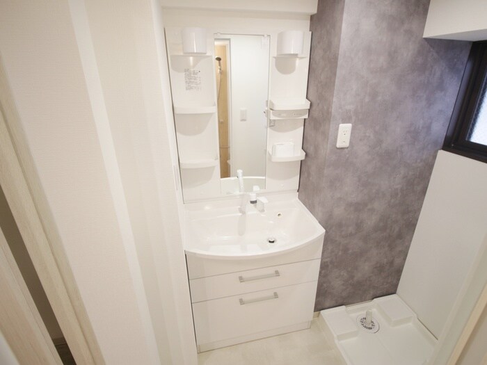 物件内観写真7　(洗面)