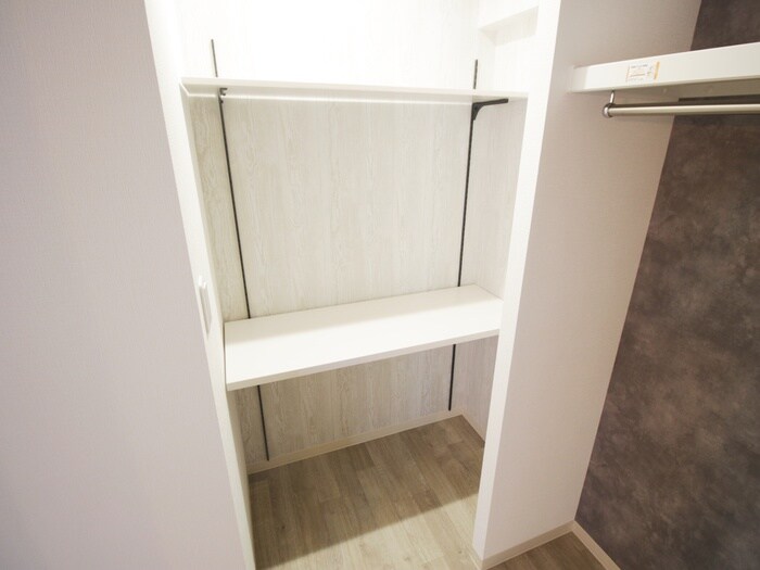 物件内観写真15　(収納)