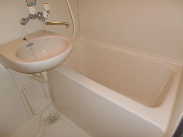 物件内観写真9　(バス／シャワールーム等)