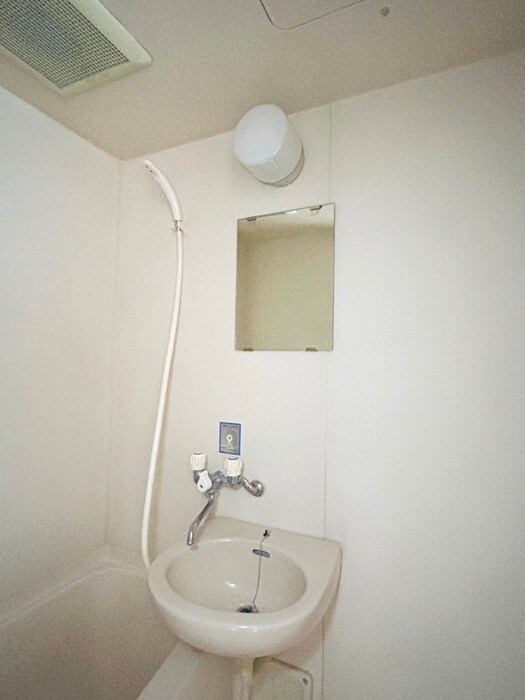 物件内観写真11　(洗面)