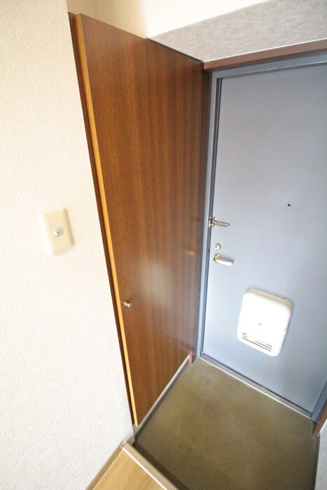 物件内観写真14　(靴箱)