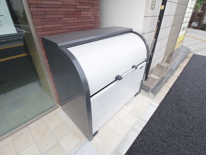 物件外観写真6　(建物設備)