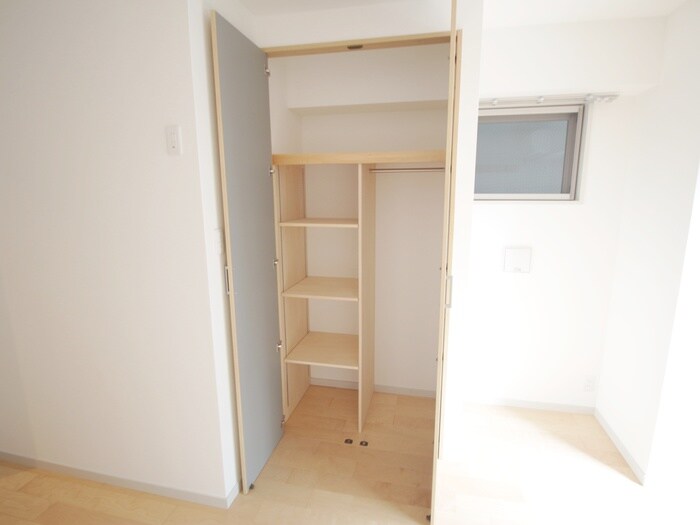 物件内観写真13　(収納)