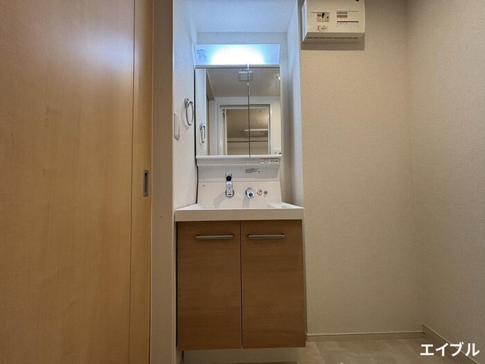 物件内観写真12　(洗面)