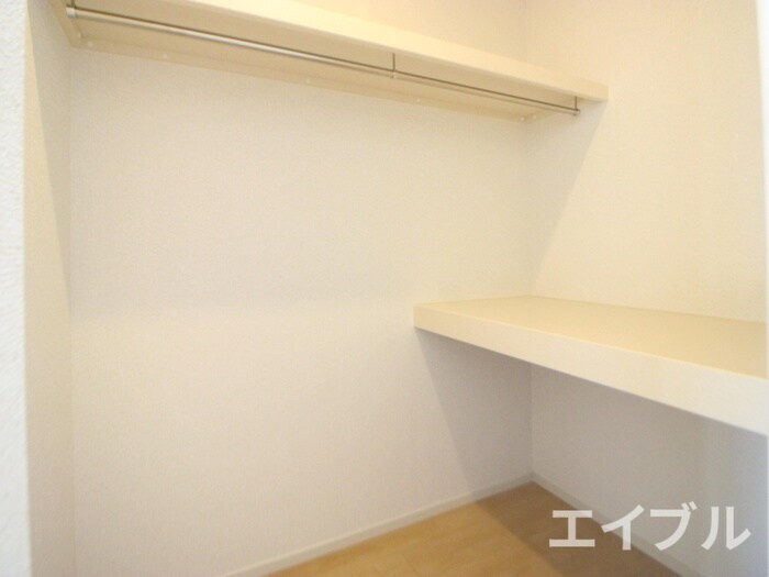 物件内観写真14　(収納)