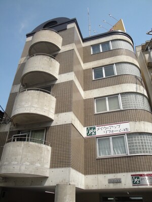 メイク第２ビル外観写真