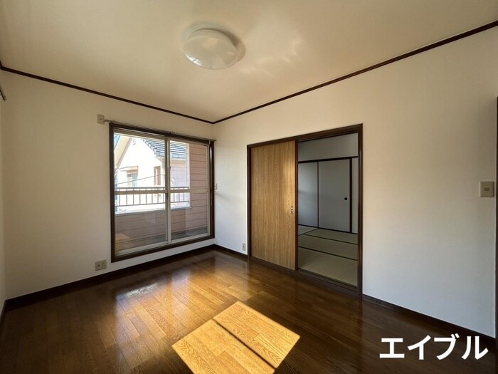 物件内観写真7　(居室)