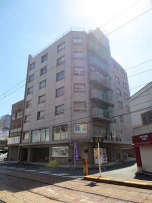 新洋社ビル外観写真