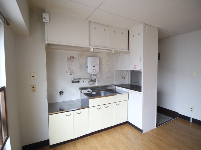 物件内観写真8　(キッチン)