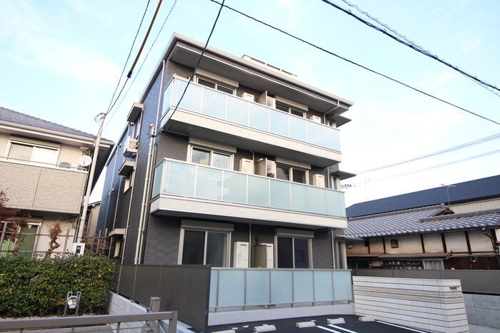 物件外観写真1　(外観写真)