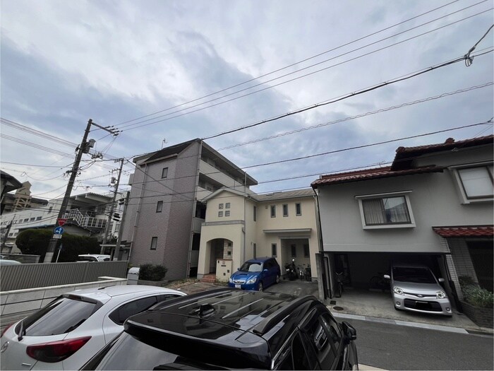 物件内観写真16　(室内からの展望)