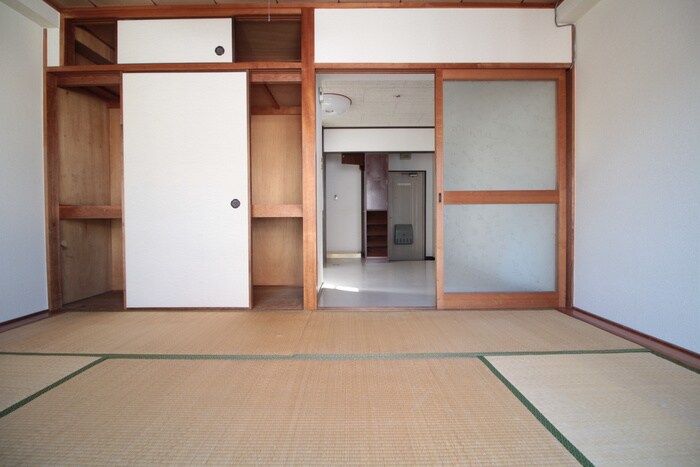 物件内観写真22　(居室)