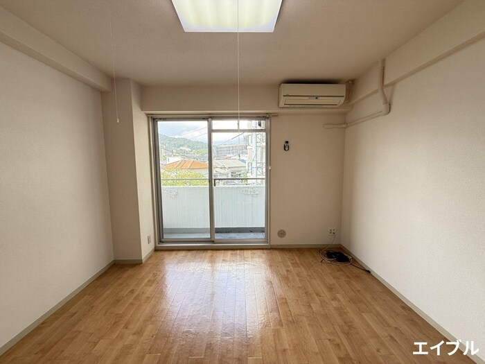 物件内観写真18　(居室)