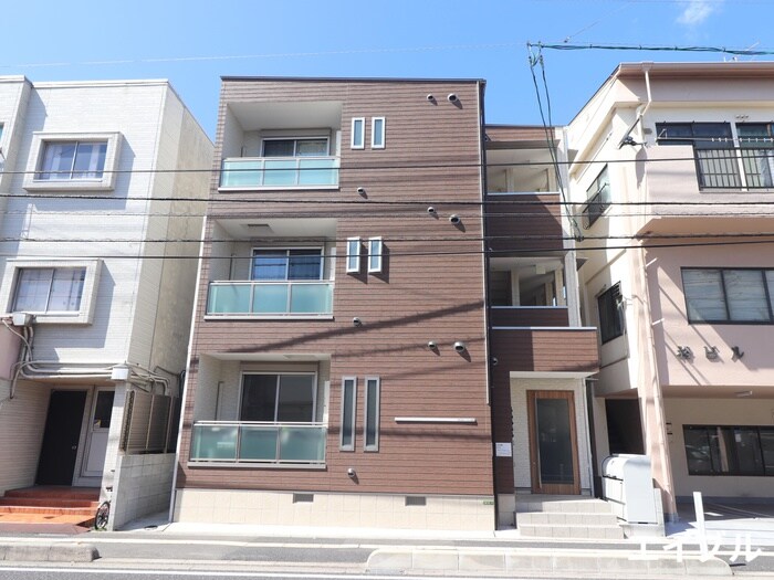 物件外観写真1　(外観写真)