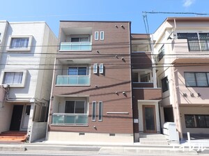 PensionJuly桜尾本町外観写真