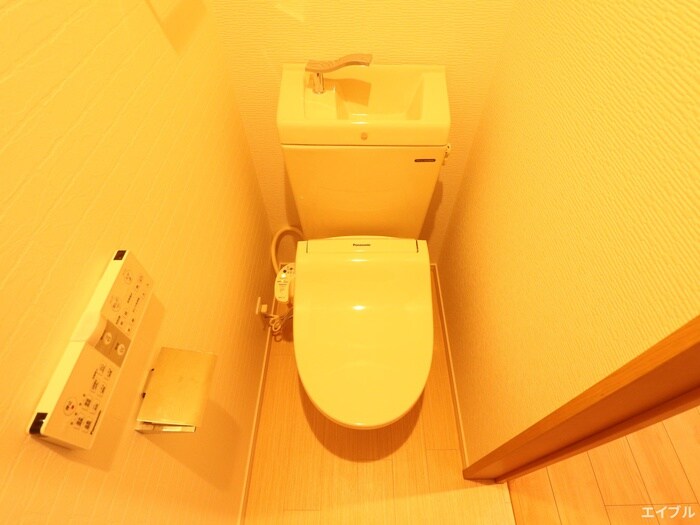 物件内観写真11　(トイレ)