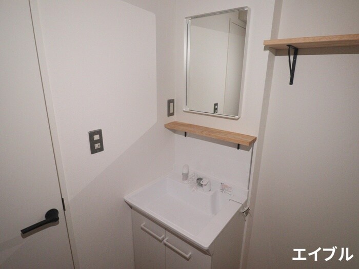 物件内観写真11　(洗面)