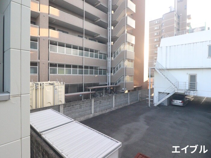 物件内観写真22　(室内からの展望)