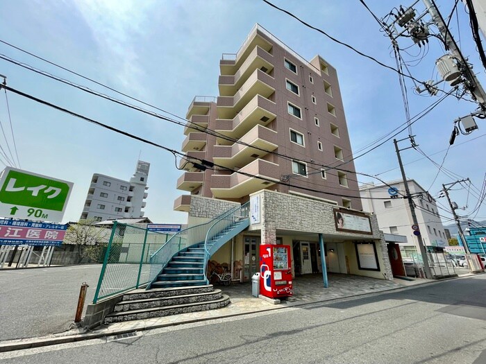 物件外観写真2　(外観写真)