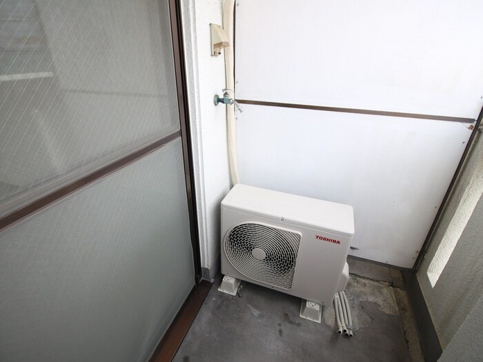 物件内観写真12　(洗濯機置場)