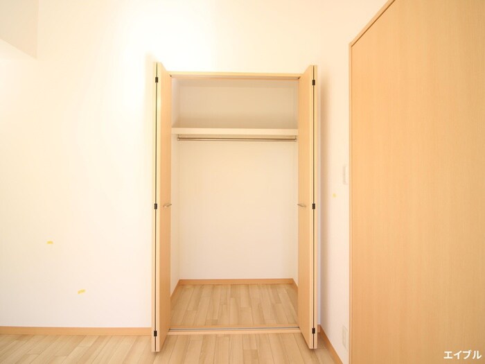 物件内観写真11　(収納)