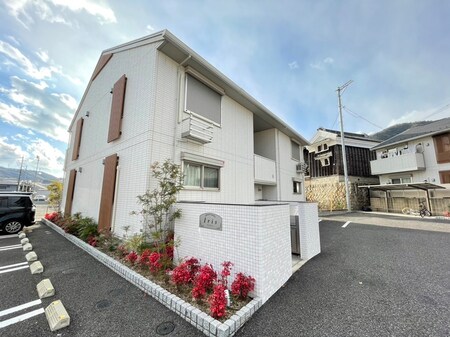 アイリス　A棟外観写真