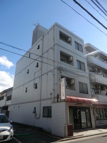 第６ガーデンの外観写真