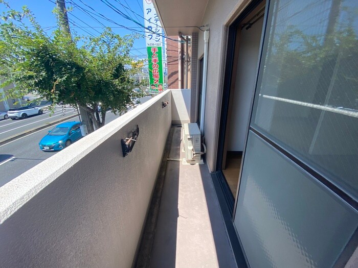 物件内観写真11　(ベランダ・バルコニー)