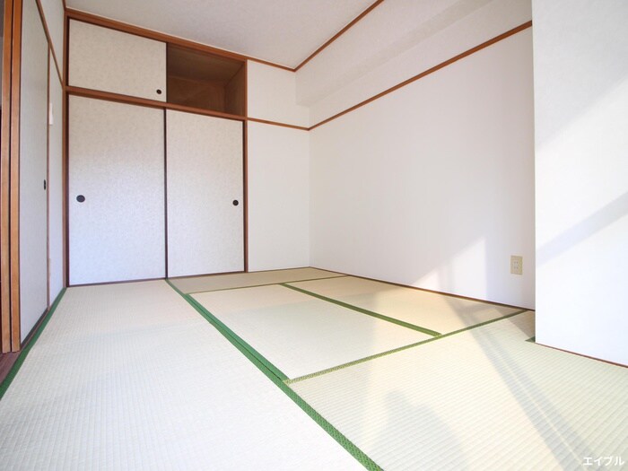 物件内観写真8　(居室)