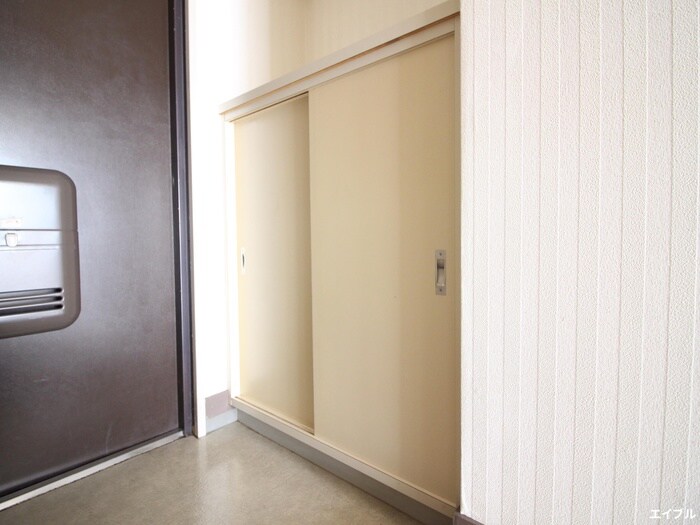 物件内観写真17　(靴箱)