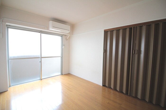 物件内観写真22　(居室)