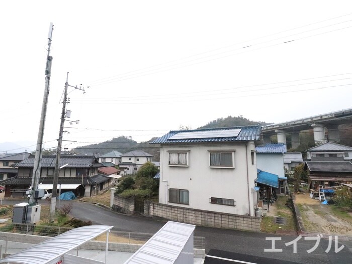 物件内観写真18　(室内からの展望)