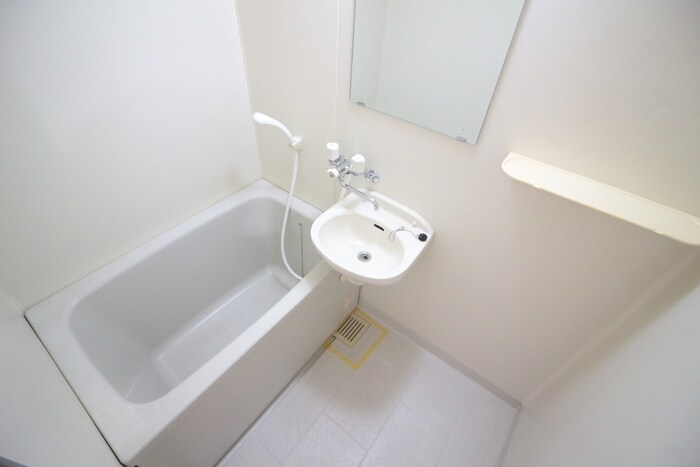 物件内観写真9　(バス／シャワールーム等)