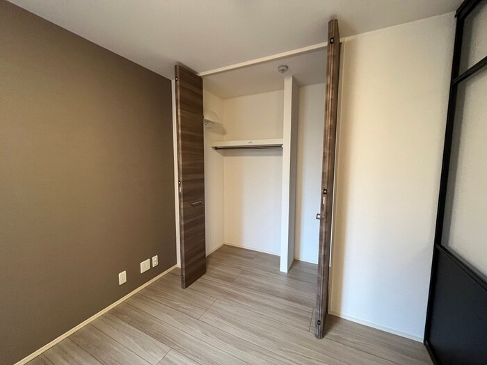 物件内観写真11　(収納)