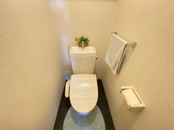 物件内観写真10　(トイレ)