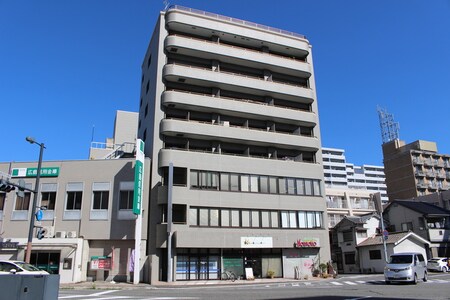 正岡ビル外観写真